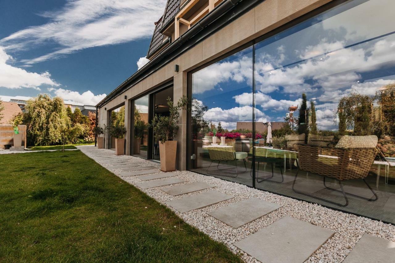 Villa Bricola - Boutique Apartments Karlovy Vary Exterior foto